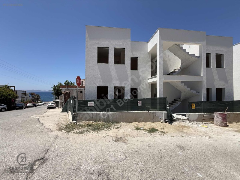 Turgutreis Yalı'da Denize Sıfır Havuzlu Sitede Yeni 2+1 Daireler — fotoğraf 2