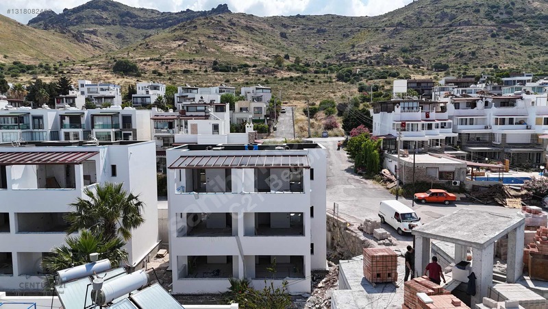 Turgutreis Yalı'da Denize Sıfır Havuzlu Sitede Yeni 2+1 Daireler — fotoğraf 12