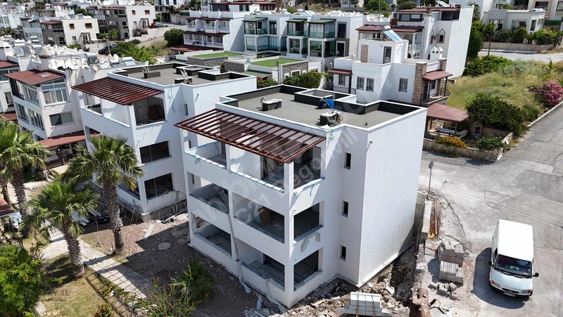 Turgutreis Yalı'da Denize Sıfır Havuzlu Sitede Yeni 2+1 Daireler — fotoğraf 13