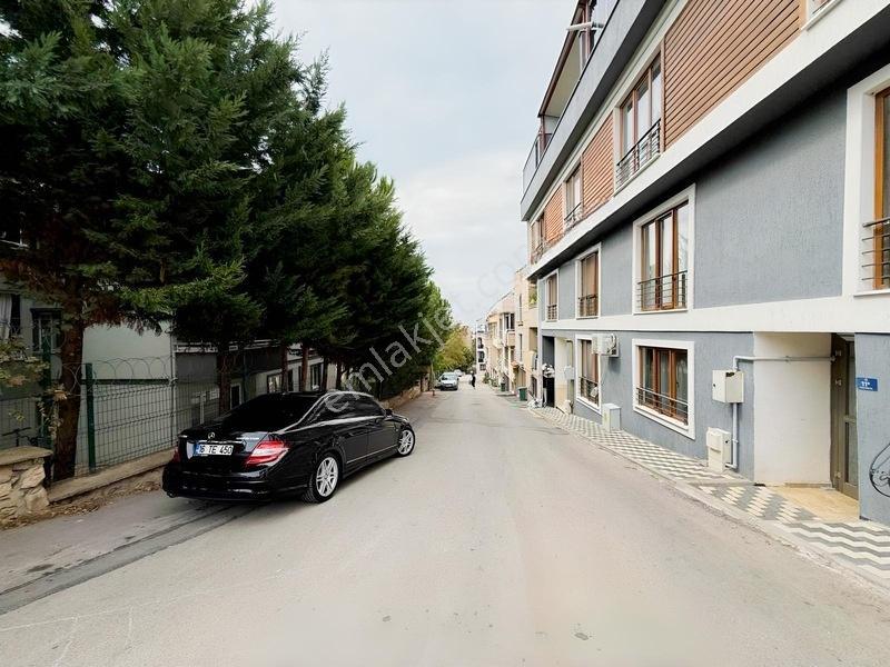 Üçevlerde 130 M² | 2+1 Bahçe Dubleks | Yerden Isıtma — fotoğraf 2