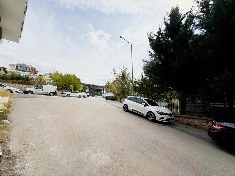 Üçevlerde 130 M² | 2+1 Bahçe Dubleks | Yerden Isıtma — fotoğraf 3