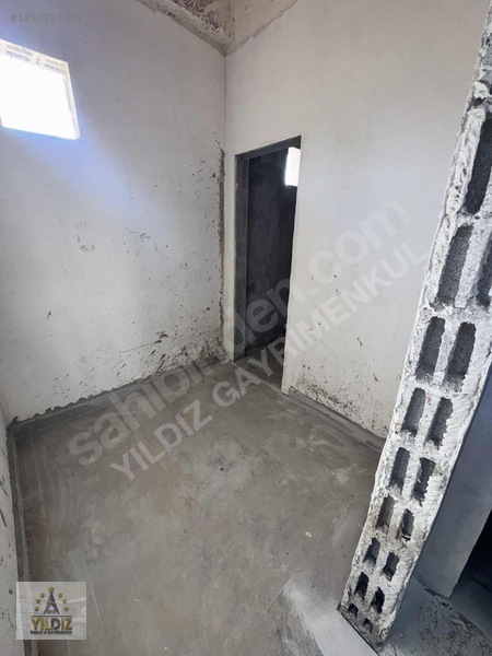 Alpaslanda Ana Yol Üzeri Kiralık İş Yeri — fotoğraf 9