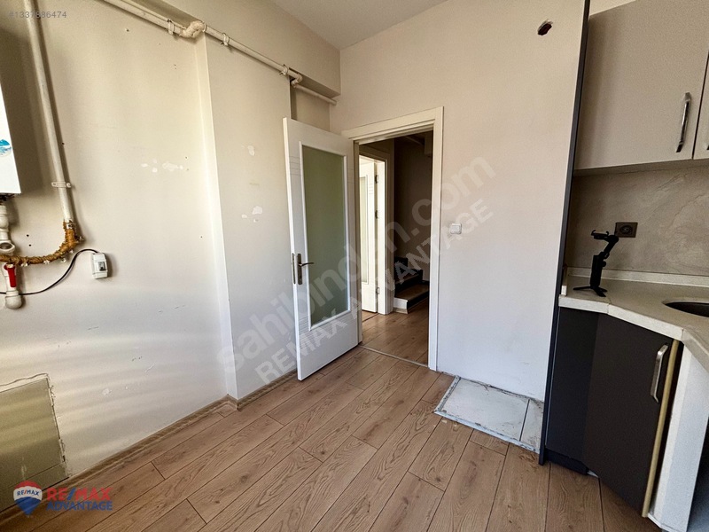 Remax Advantage-dumlupınar Mah. Ayrı Mutfaklı 3+1 Kiralık Daire — fotoğraf 9