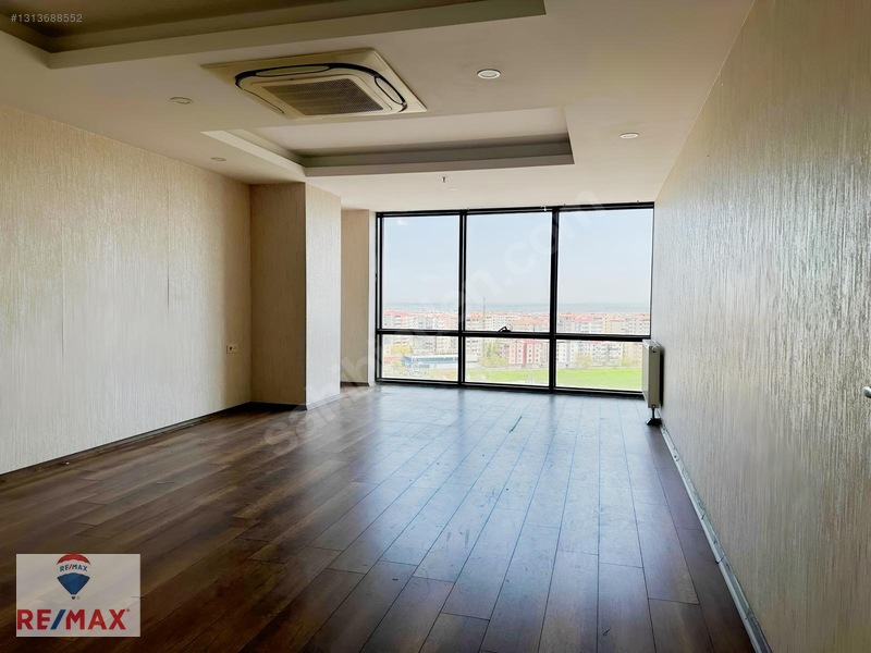 Urfa Yolu Üzerinde Çeysa Serhat Plazada Kiralık 2+1 Büro/ofis — fotoğraf 4