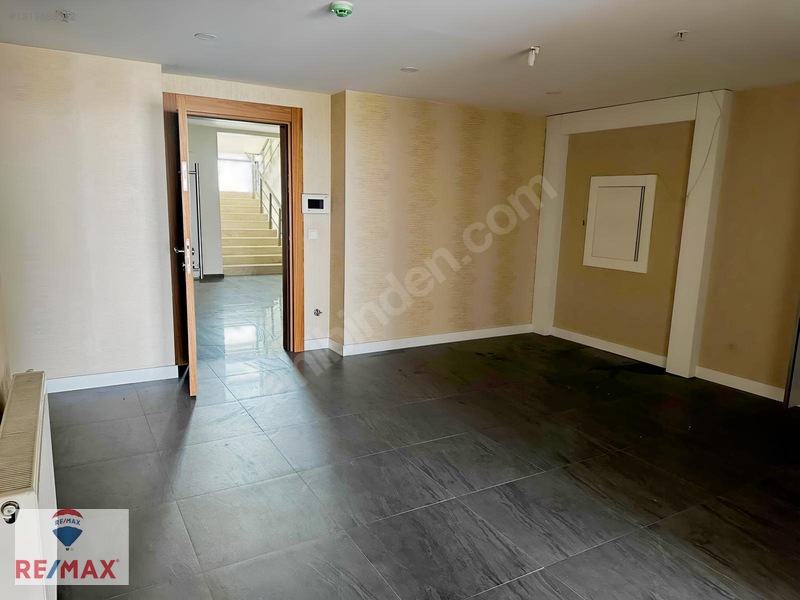 Urfa Yolu Üzerinde Çeysa Serhat Plazada Kiralık 2+1 Büro/ofis — fotoğraf 5
