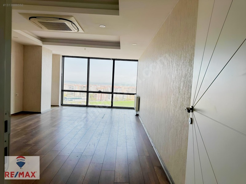 Urfa Yolu Üzerinde Çeysa Serhat Plazada Kiralık 2+1 Büro/ofis — fotoğraf 10