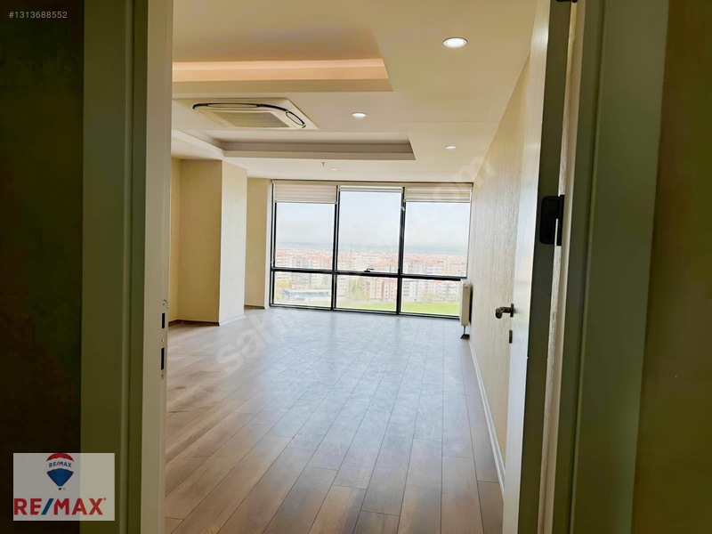Urfa Yolu Üzerinde Çeysa Serhat Plazada Kiralık 2+1 Büro/ofis — fotoğraf 15
