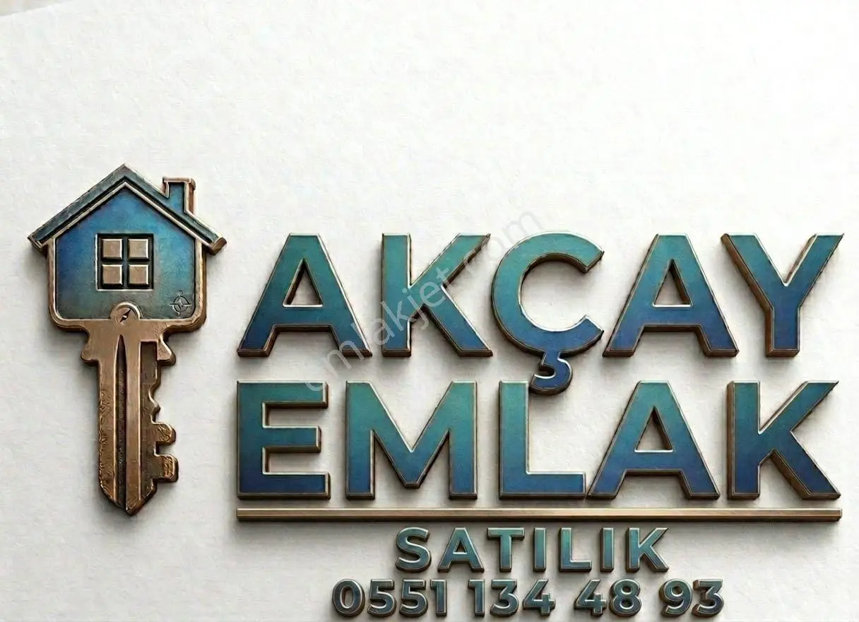 Akçay Emlak'tan Akşehir Gazi Mahallesinde Yerden Isıtma Asansörlü Satılık 3+1 Daire — fotoğraf 2