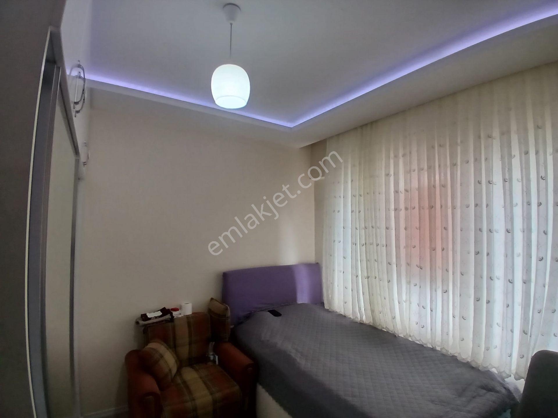 Akçay Emlak'tan Akşehir Gazi Mahallesinde Yerden Isıtma Asansörlü Satılık 3+1 Daire — fotoğraf 10