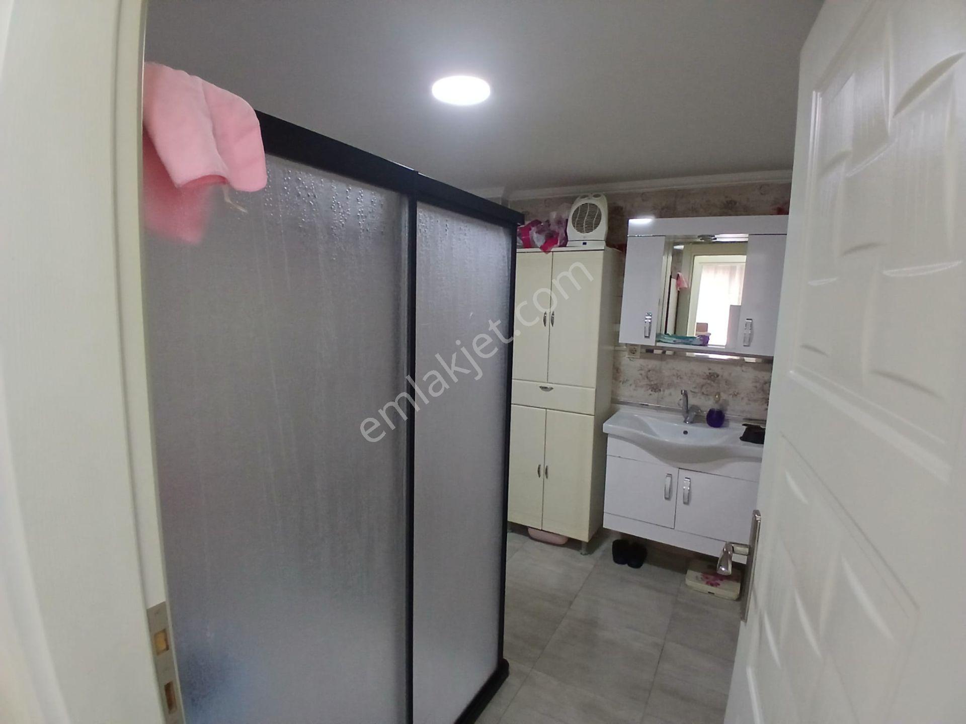 Akçay Emlak'tan Akşehir Gazi Mahallesinde Yerden Isıtma Asansörlü Satılık 3+1 Daire — fotoğraf 18