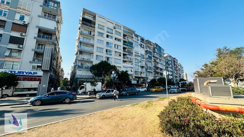 Üçyol Metro Dibi İçi Yapılı Deniz Manzaralı 3+1 Satılık Daire — fotoğraf 33