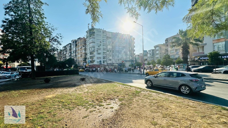 Üçyol Metro Dibi İçi Yapılı Deniz Manzaralı 3+1 Satılık Daire — fotoğraf 34