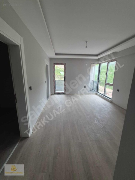 Yeniköy Mah.kaynarca Evleri 3+1 Kiralık Sıfır Daire — fotoğraf 3