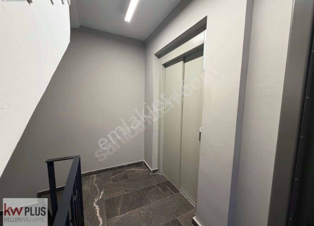 Kw+filiz'den Zafer Mahallesinde Prestijli Sitede Satılık 3+1 — fotoğraf 16