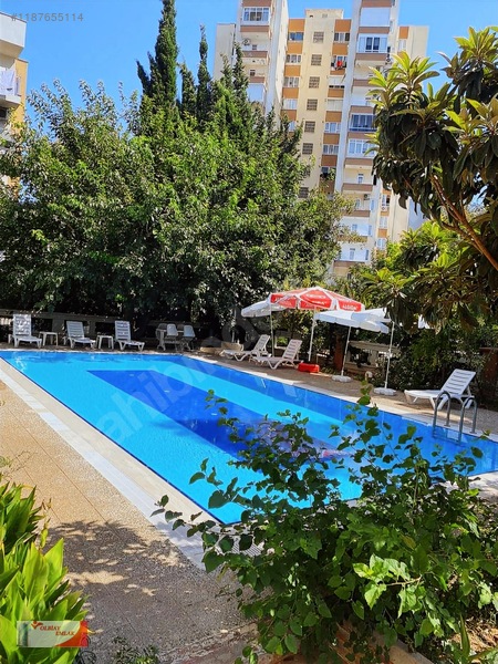 Nezih Sitede Havuz Başı Eşyalı Daire — fotoğraf 6