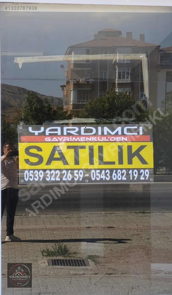 Yardımcı Gayrimenkul'den Ankarasamsun Yoluna Sfr Mükemmel Dükkan — fotoğraf 4
