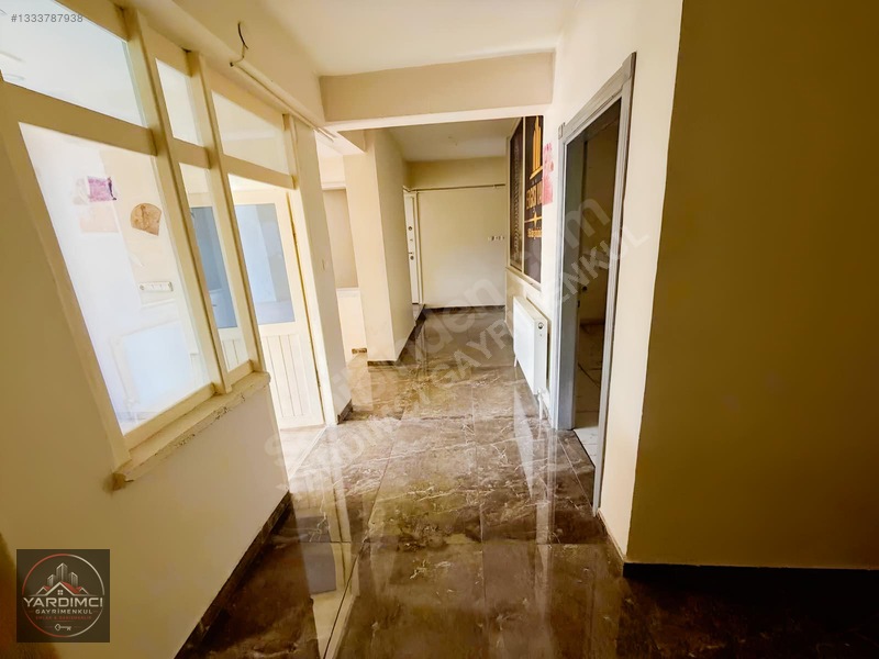 Yardımcı Gayrimenkul'den Ankarasamsun Yoluna Sfr Mükemmel Dükkan — fotoğraf 14