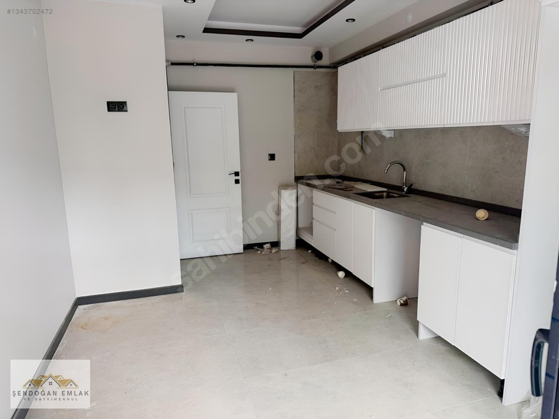 Çamlıca Mahallesinde 2+1 3+1 Lüks Daireler — fotoğraf 5