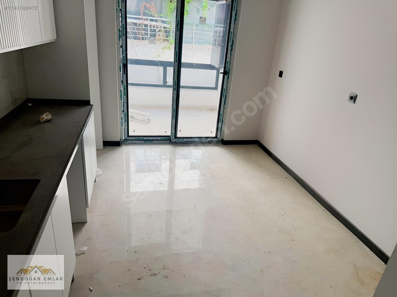 Çamlıca Mahallesinde 2+1 3+1 Lüks Daireler — fotoğraf 6