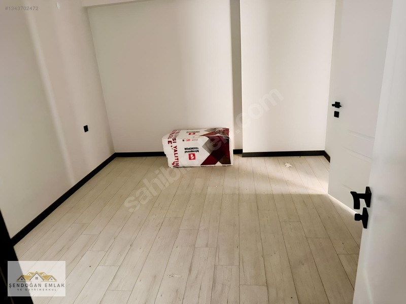 Çamlıca Mahallesinde 2+1 3+1 Lüks Daireler — fotoğraf 12