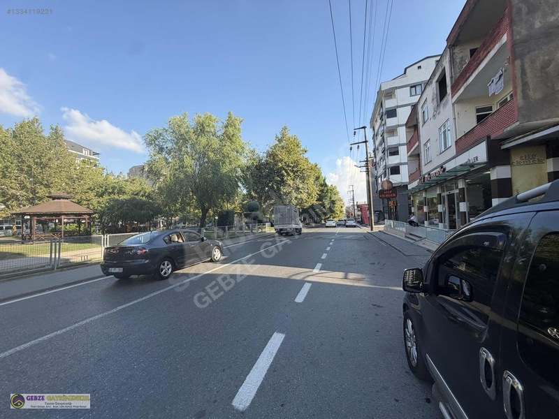Gebze Eşref Bitlis Parkı Karşısı Düz Giriş Kiralık Dükkan — fotoğraf 2