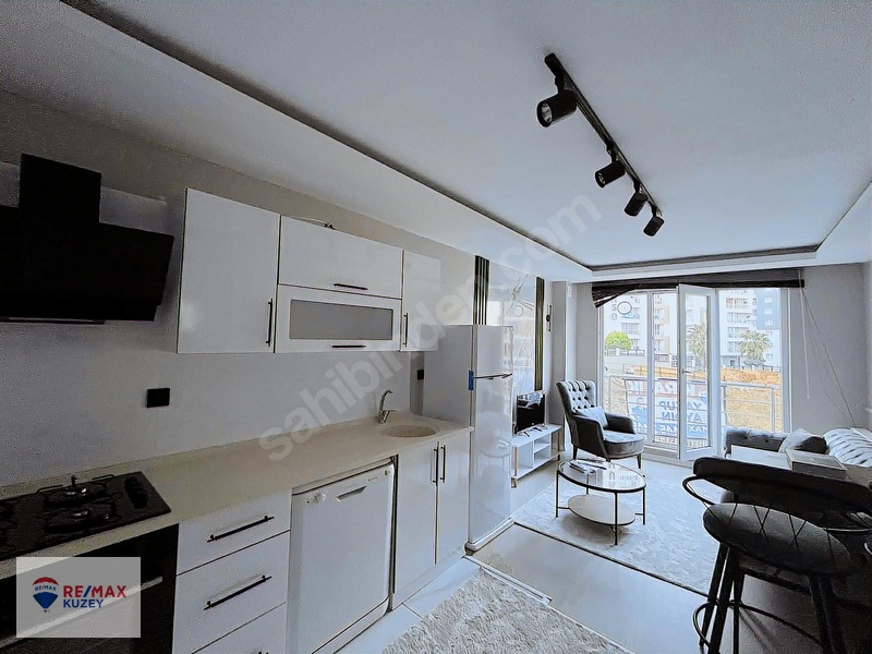 Yenimahallede Eşyalı 1+1 Satılık — fotoğraf 14