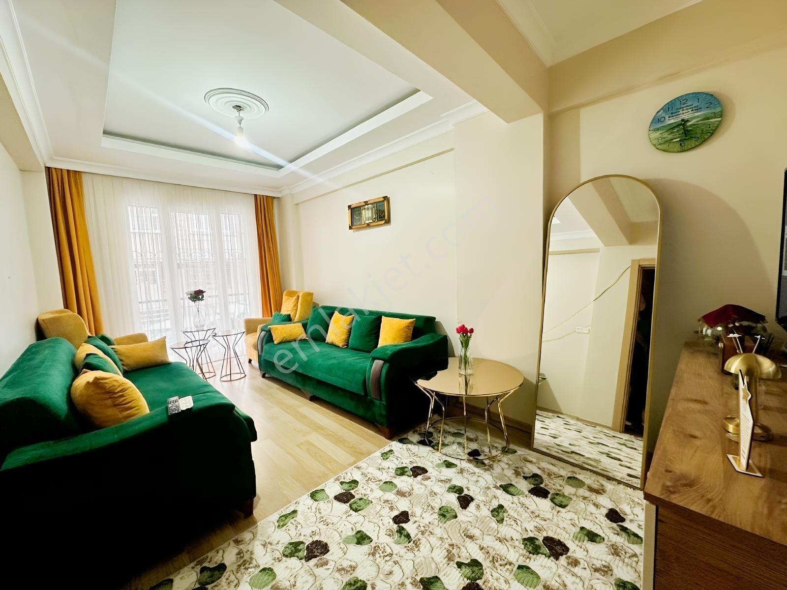 Alban'dan Doğan Araslı Bulvarına 1 Dk 100 M² 2+1 Satılık Daire