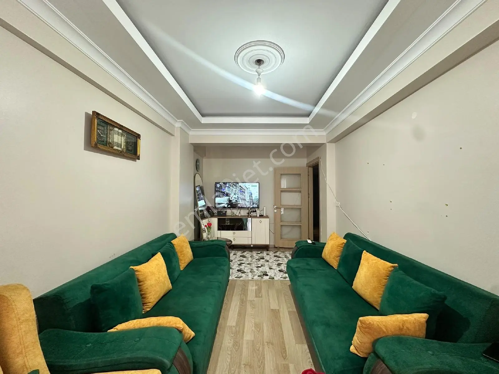 Alban'dan Doğan Araslı Bulvarına 1 Dk 100 M² 2+1 Satılık Daire — fotoğraf 2