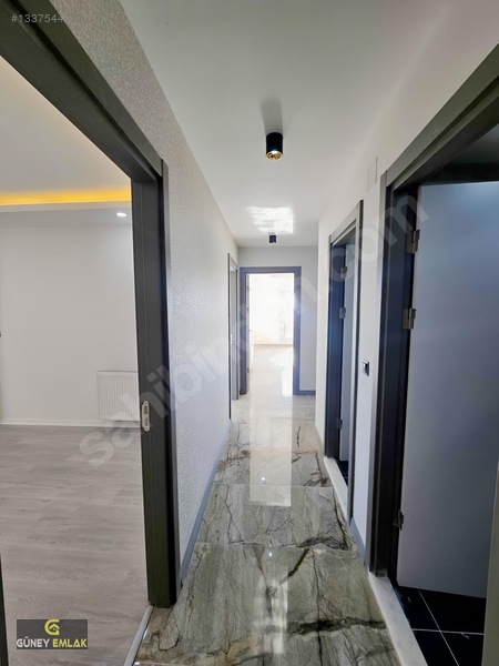 Güney'den Bulvar Üzeri Düşük Katlı 3+1 A.mutfak İskanlı — fotoğraf 16