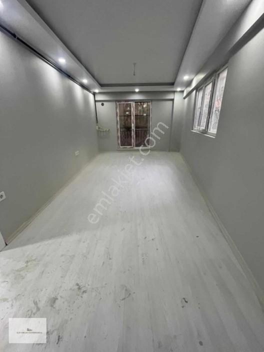 Elif Emlaktan Satılık Sıfır 1+1 Daire — fotoğraf 7