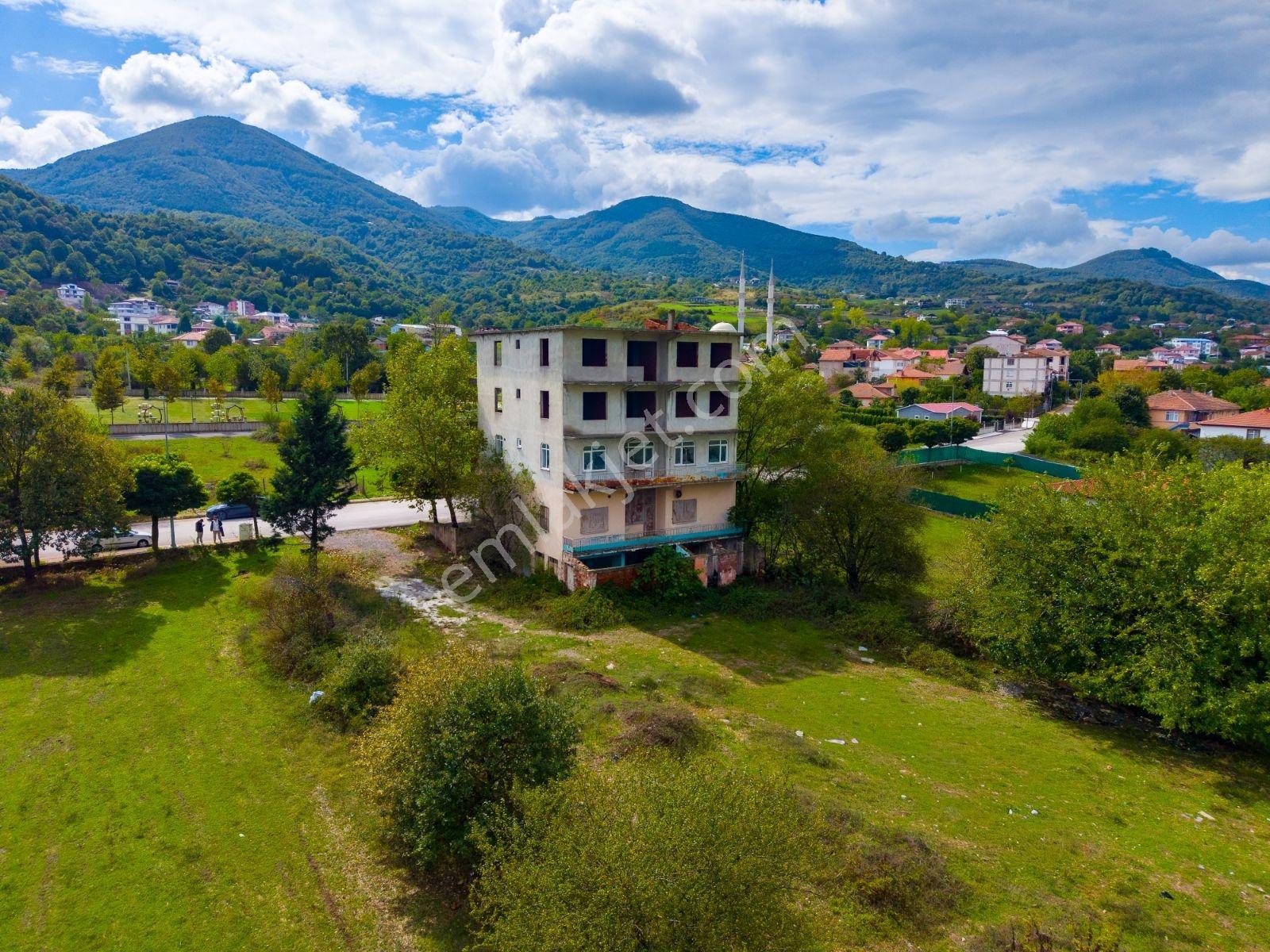 Arslanbey'de 2.551 M² Konut İmarlı Arsa + 700 M² Mevcut Bina — fotoğraf 10