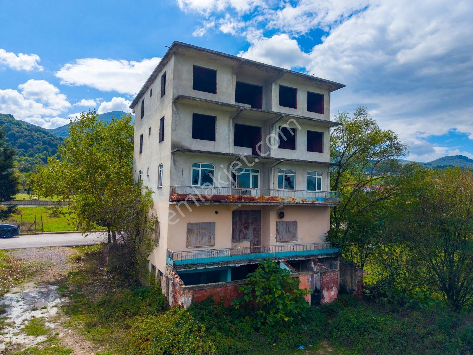 Arslanbey'de 2.551 M² Konut İmarlı Arsa + 700 M² Mevcut Bina — fotoğraf 14