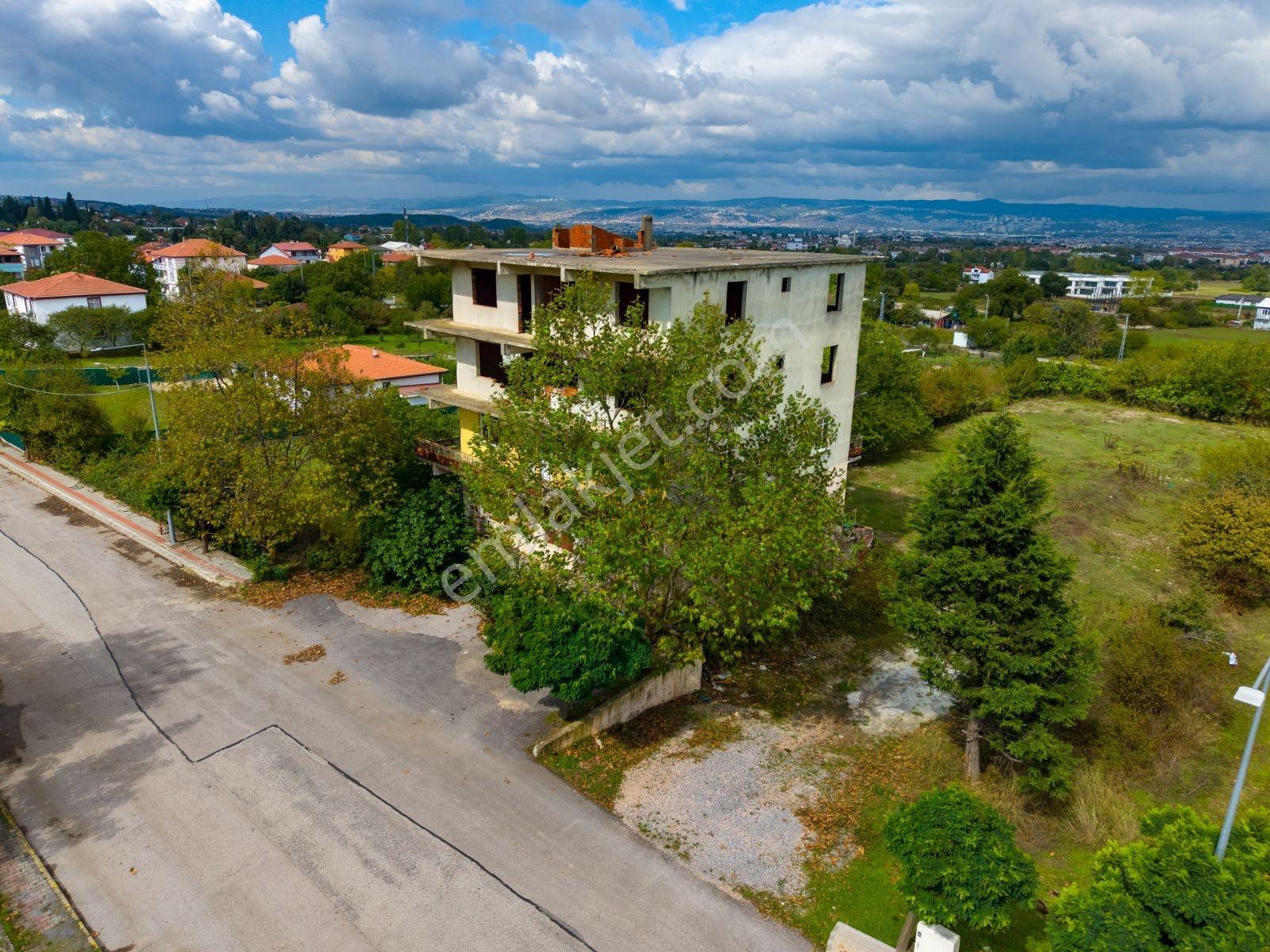 Arslanbey'de 2.551 M² Konut İmarlı Arsa + 700 M² Mevcut Bina — fotoğraf 18