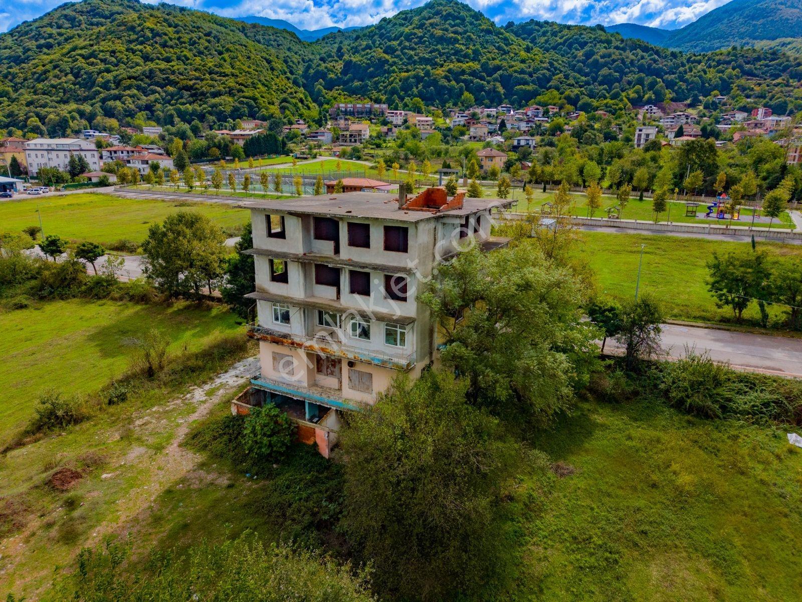 Arslanbey'de 2.551 M² Konut İmarlı Arsa + 700 M² Mevcut Bina — fotoğraf 19