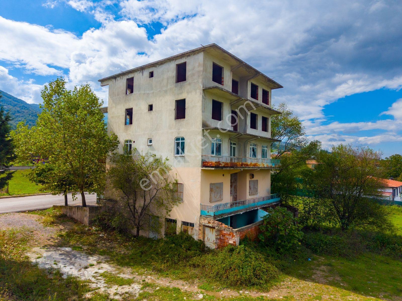 Arslanbey'de 2.551 M² Konut İmarlı Arsa + 700 M² Mevcut Bina — fotoğraf 20