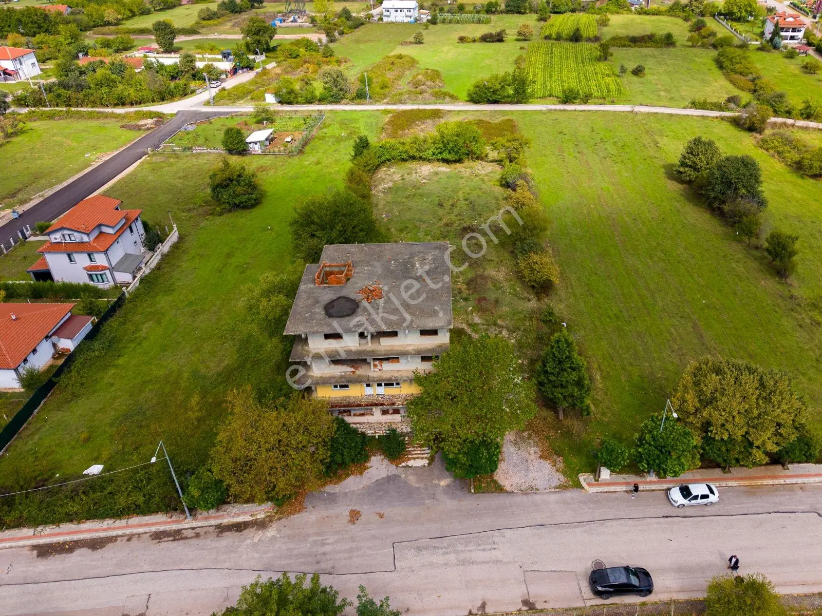 Arslanbey'de 2.551 M² Konut İmarlı Arsa + 700 M² Mevcut Bina — fotoğraf 31