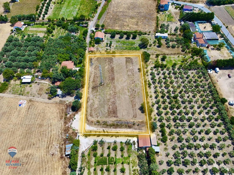 Çeşme'de Denize 5 Dakika Mesafede 3.900m² Tarla — fotoğraf 18