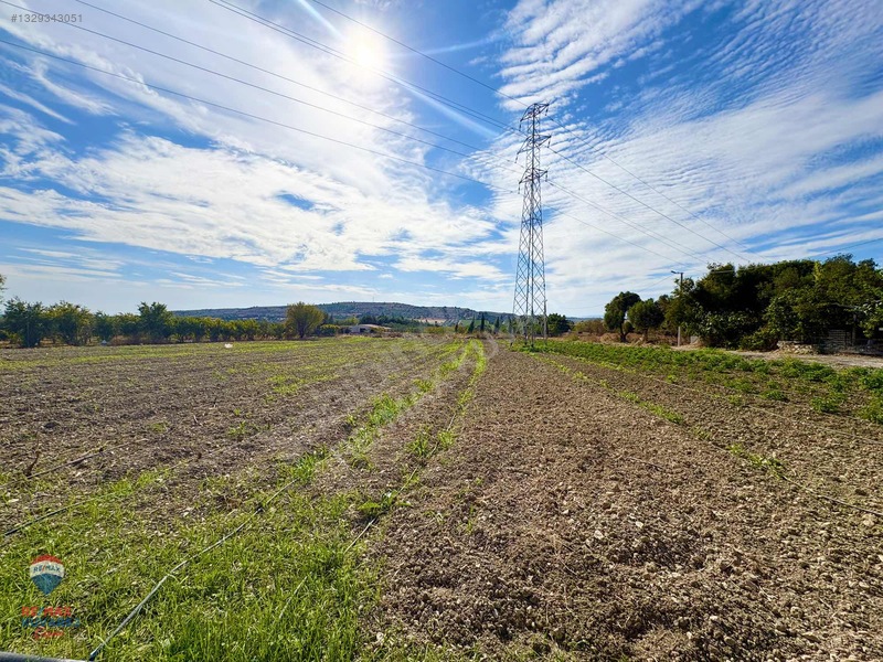 Çeşme'de Denize 5 Dakika Mesafede 3.900m² Tarla — fotoğraf 27