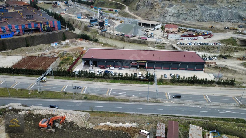 Trabzon Dolaylı Maçka Yolu Üzeri Kiralık 130 M2 İşyeri/dükkan — fotoğraf 6