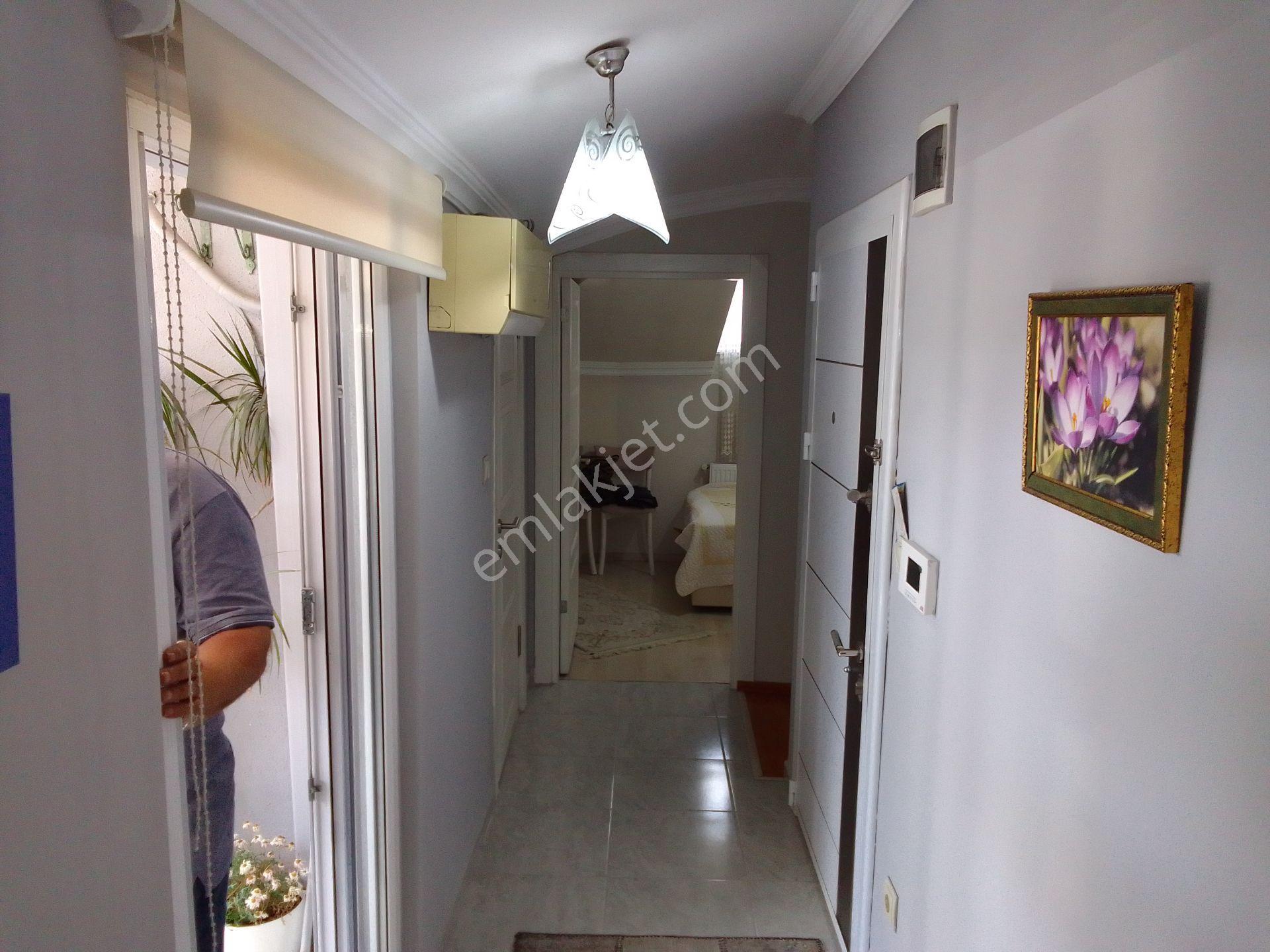 Gültepede Satılık 3+1 Dübleks Daire — fotoğraf 7