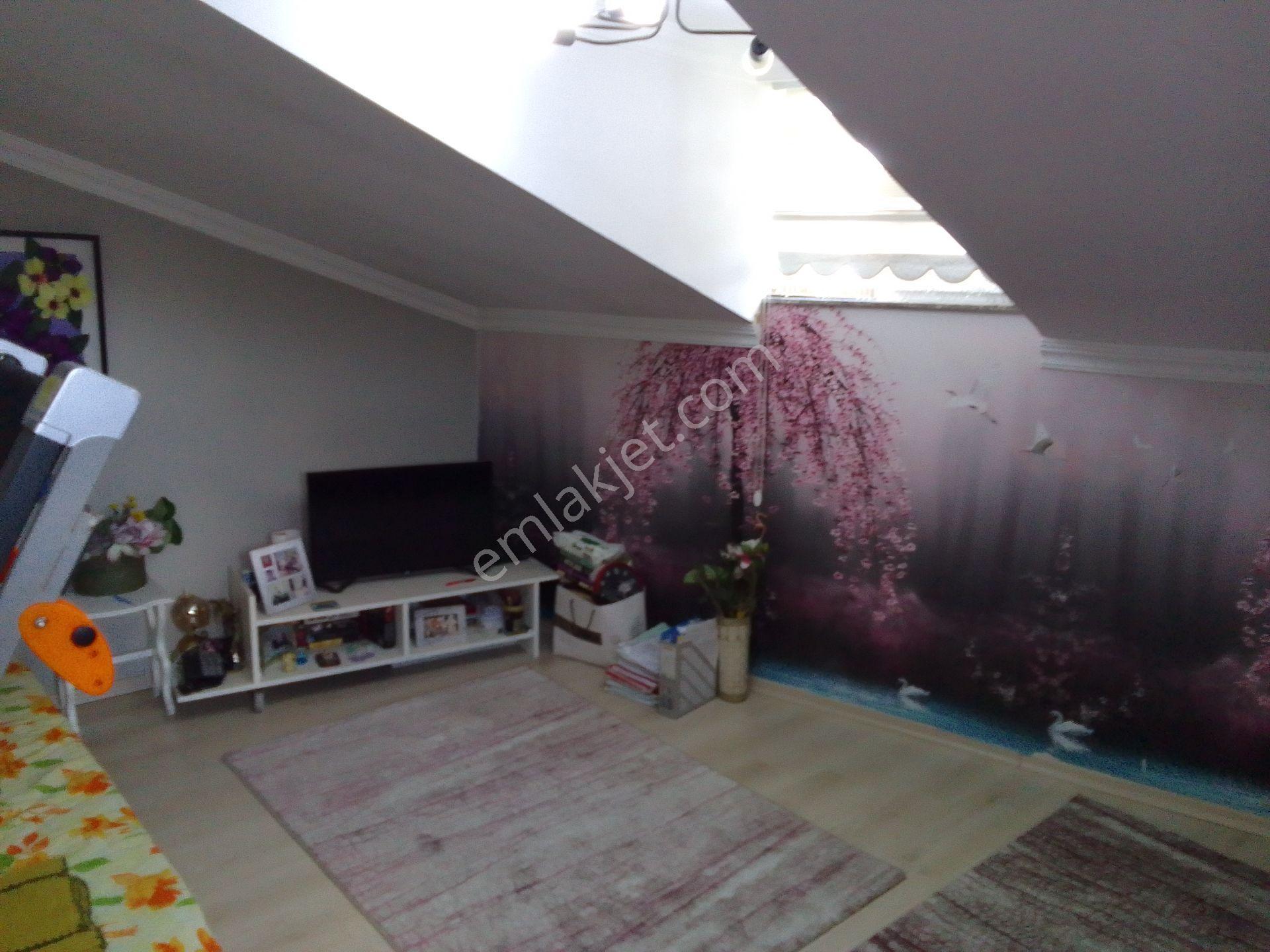 Gültepede Satılık 3+1 Dübleks Daire — fotoğraf 13