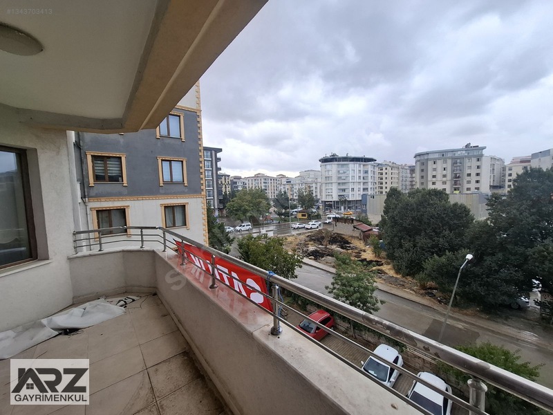 Altaylı Sitesinde 4+1 Boş Geniş Satılık Daire. — fotoğraf 10