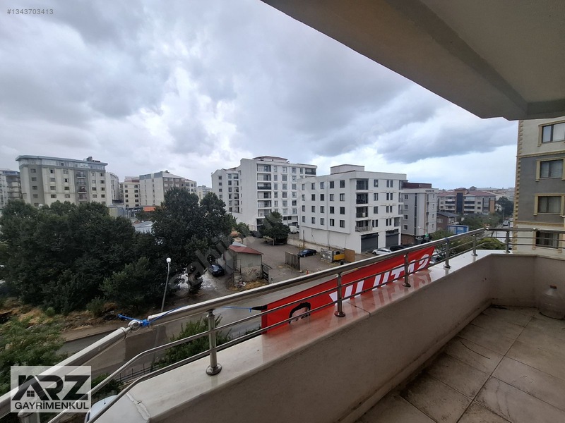 Altaylı Sitesinde 4+1 Boş Geniş Satılık Daire. — fotoğraf 11
