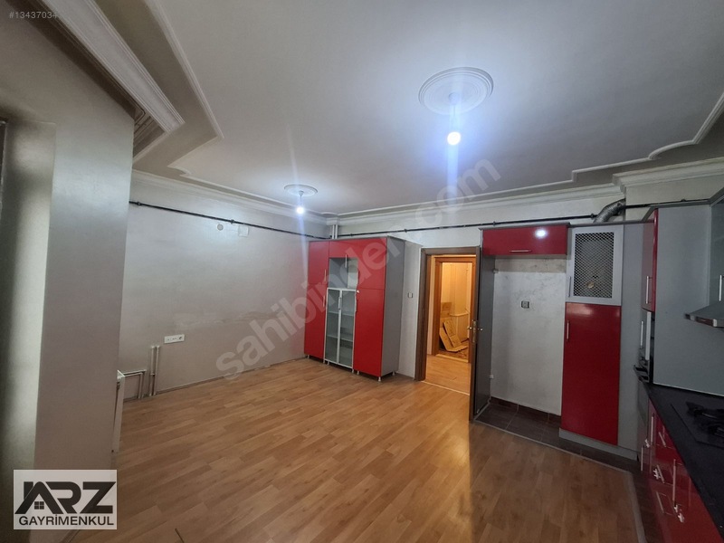 Altaylı Sitesinde 4+1 Boş Geniş Satılık Daire. — fotoğraf 20