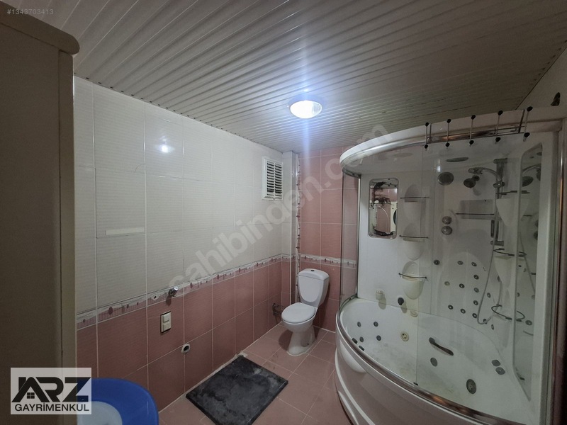 Altaylı Sitesinde 4+1 Boş Geniş Satılık Daire. — fotoğraf 22
