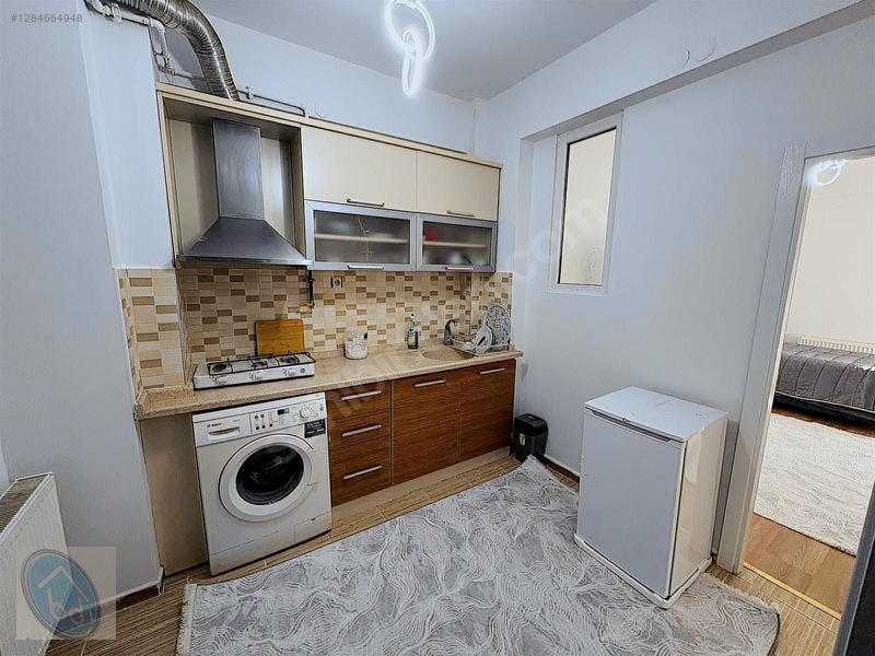 Baldemirden Balkan Cad.üzerinde Ara Katta Satılık Eşyalı 1+1 — fotoğraf 10