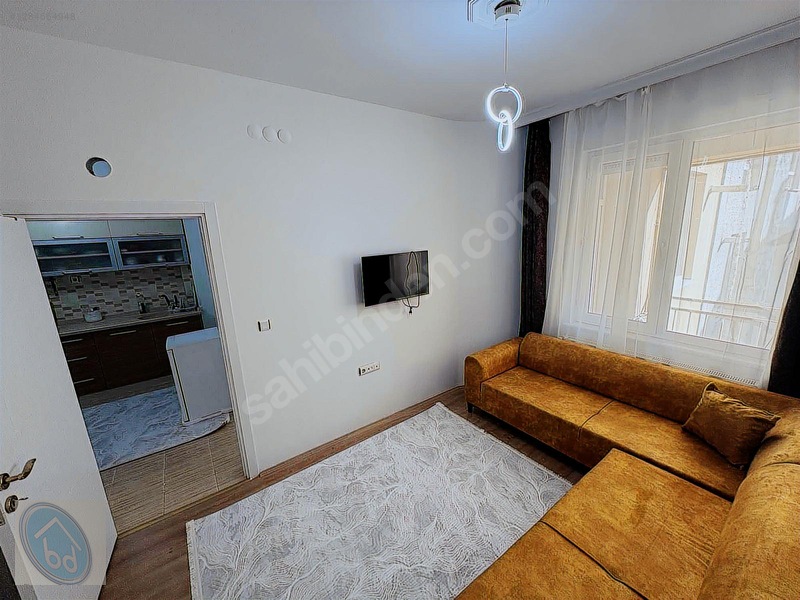 Baldemirden Balkan Cad.üzerinde Ara Katta Satılık Eşyalı 1+1 — fotoğraf 13