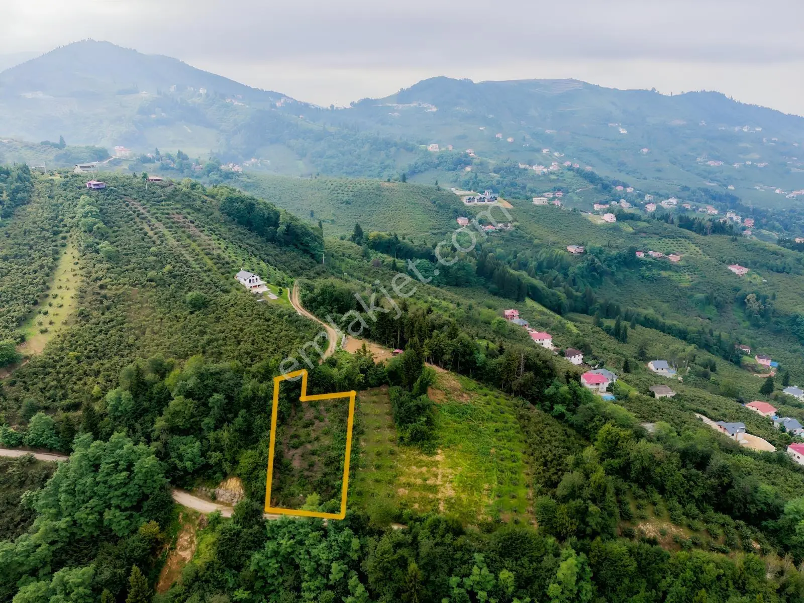Ortahisar Kamışlı Mahallesinde 937 M² Satılık Arsa