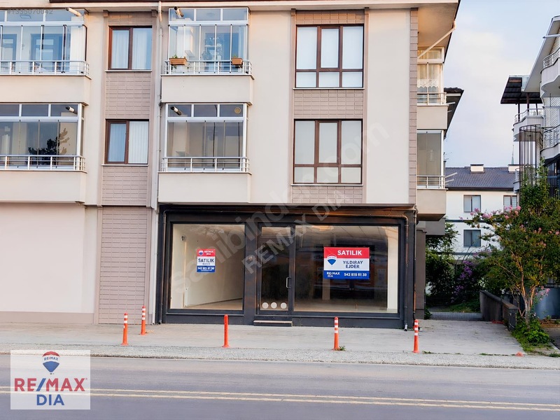 Re/max Dıa'dan Düzce Aziziye Bölgesinde 165 M2 Satılık Dükkan