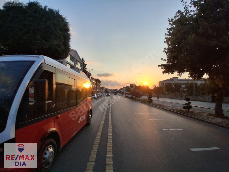 Re/max Dıa'dan Düzce Aziziye Bölgesinde 165 M2 Satılık Dükkan — fotoğraf 12